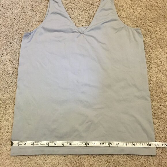Vintage Ice Blue Grey Stretchy Seamless V-Neck Tank Top - Picture 9 of 11